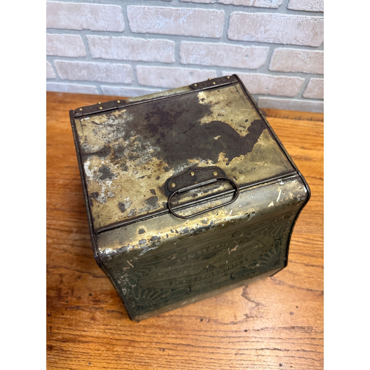 1900s Cough Drops General Advertising Drug Store Display Tin EJ Hoadley Hartfield Con