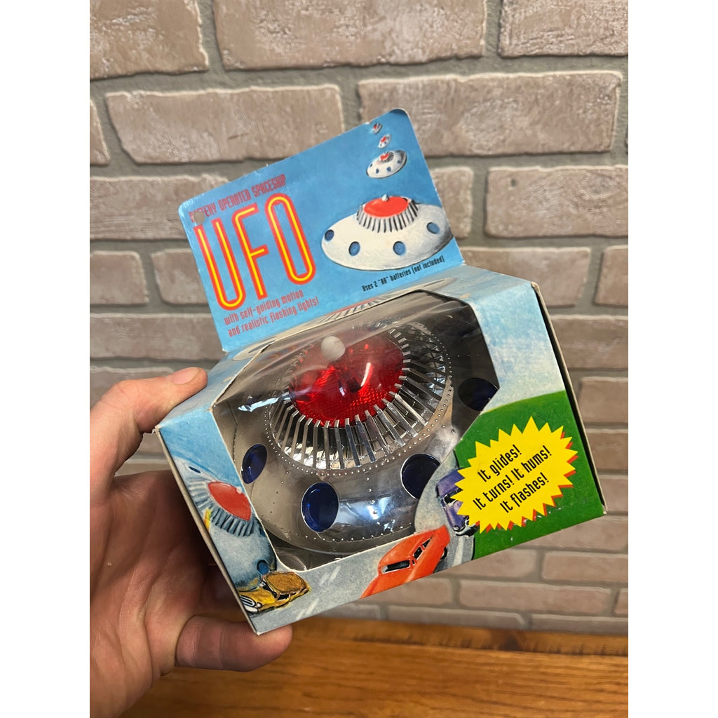 Vintage 1994 Accoutrements Battery Operated UFO Spaceship Toy 9978 NEW SEALED