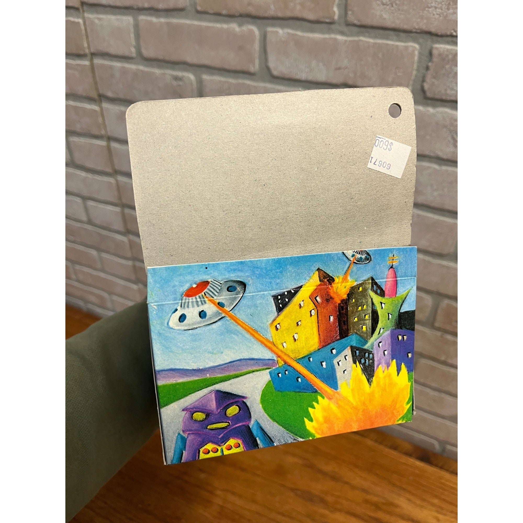 Vintage 1994 Accoutrements Battery Operated UFO Spaceship Toy 9978 NEW SEALED