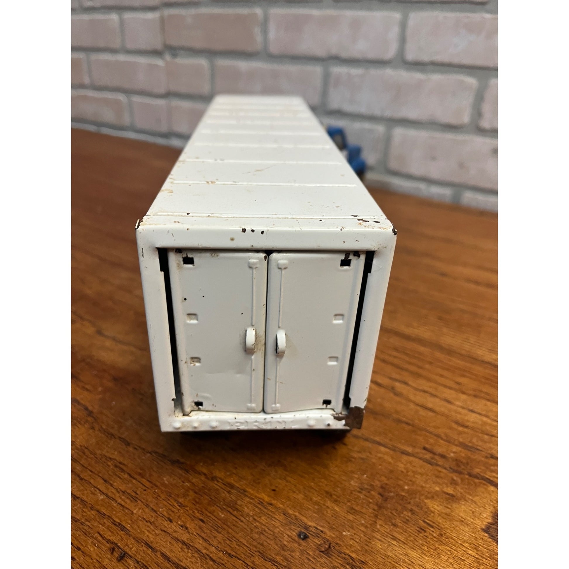 Vintage Roundy's Better Foods Grocery Store Delivery Smei Truck - Ertl Toy 19.5"