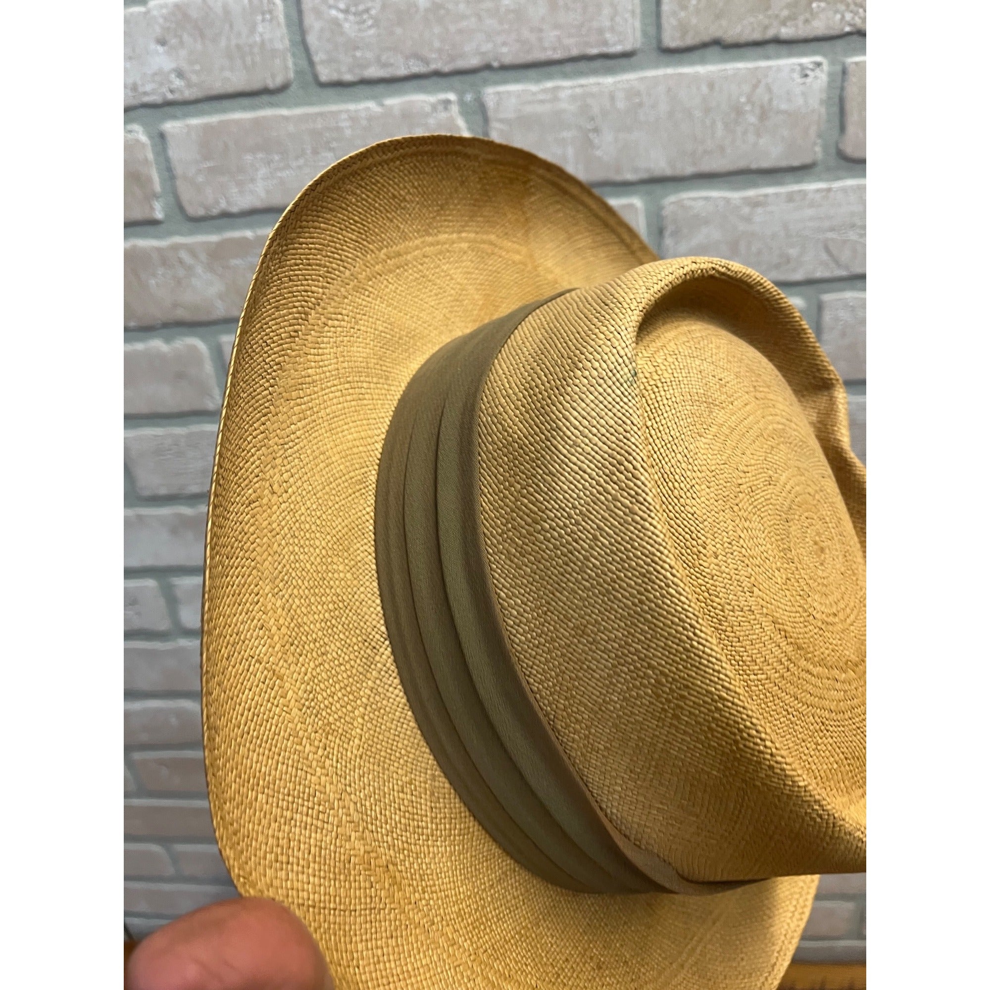 Vintage Sisson's Milwaukee Fine Panama Straw Gambler Hat Telescope Crown 7-1/8 "Pana Cool"