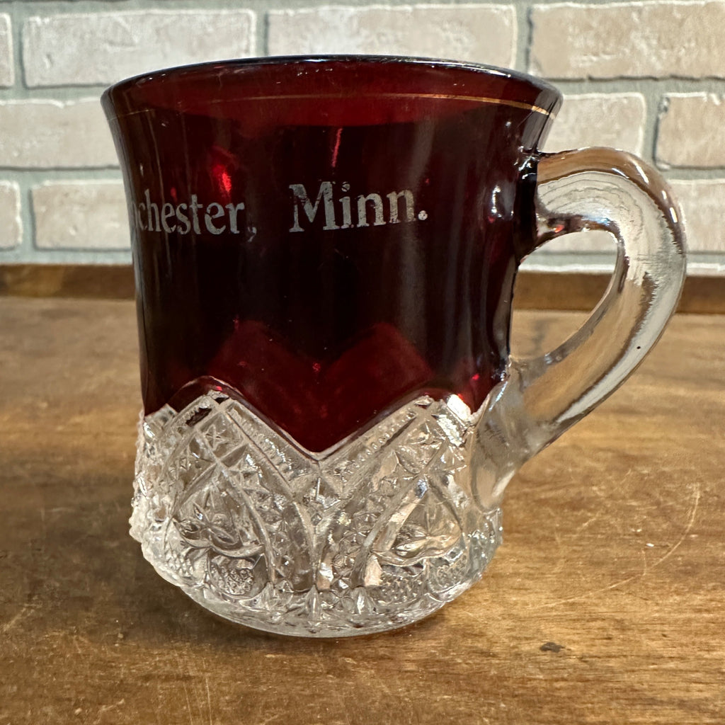 VINTAGE MUG RUBY FLASH RED GLASS ROCHESTER MINNESOTA SOUVENIR FANCY