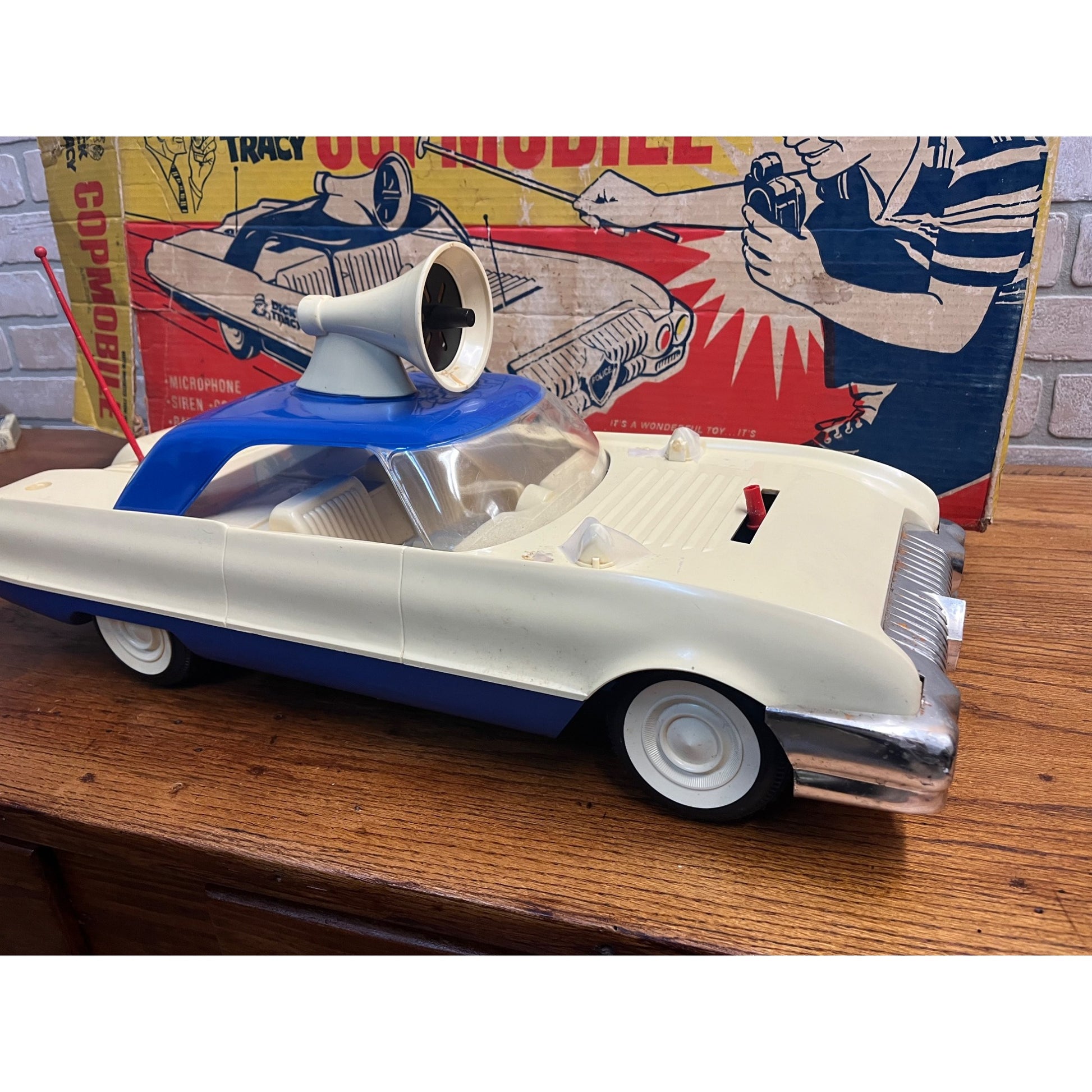 Vintage 1963 Dick Tracy Copmobile Ideal Toy Corp 23” Incomplete