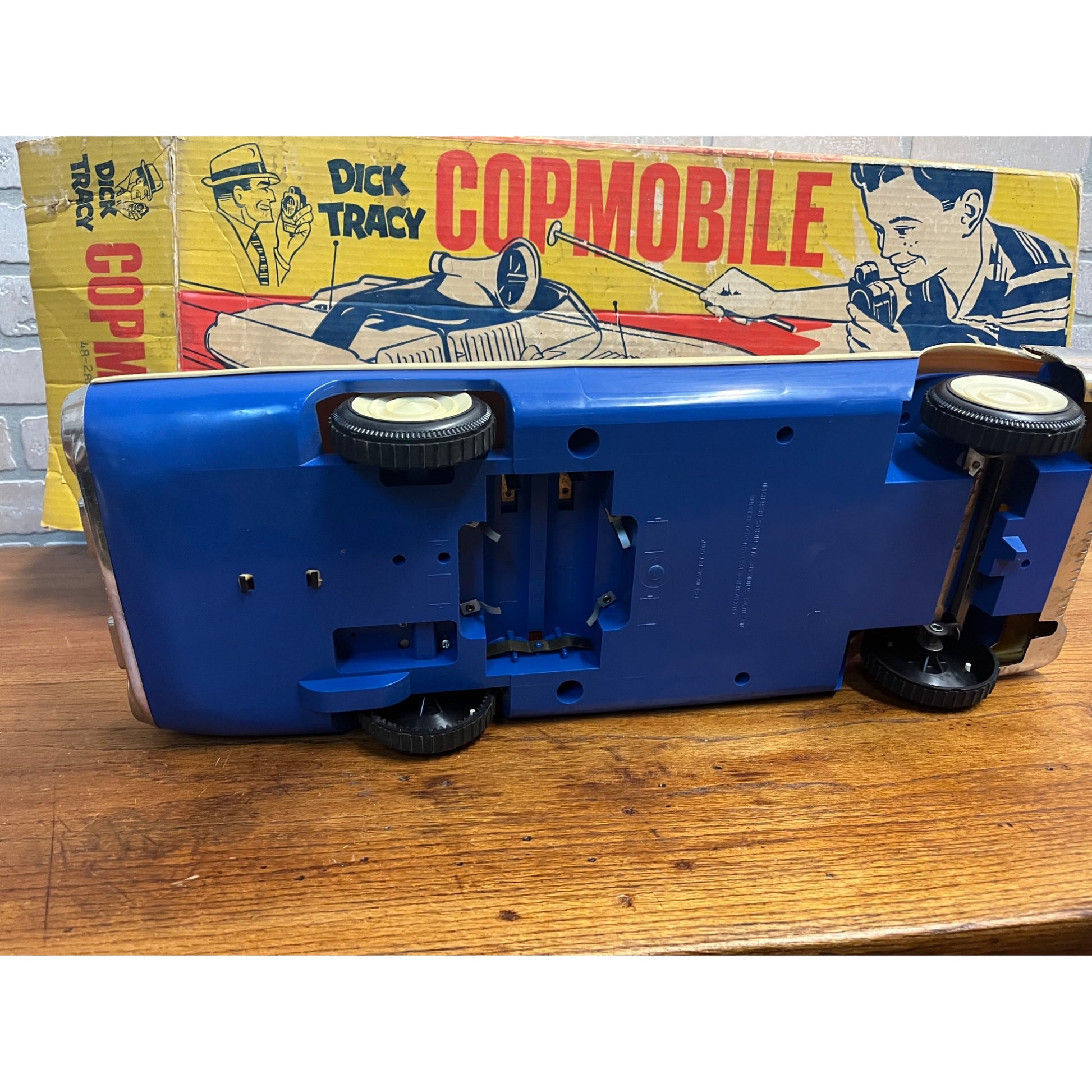 Vintage 1963 Dick Tracy Copmobile Ideal Toy Corp 23” Incomplete