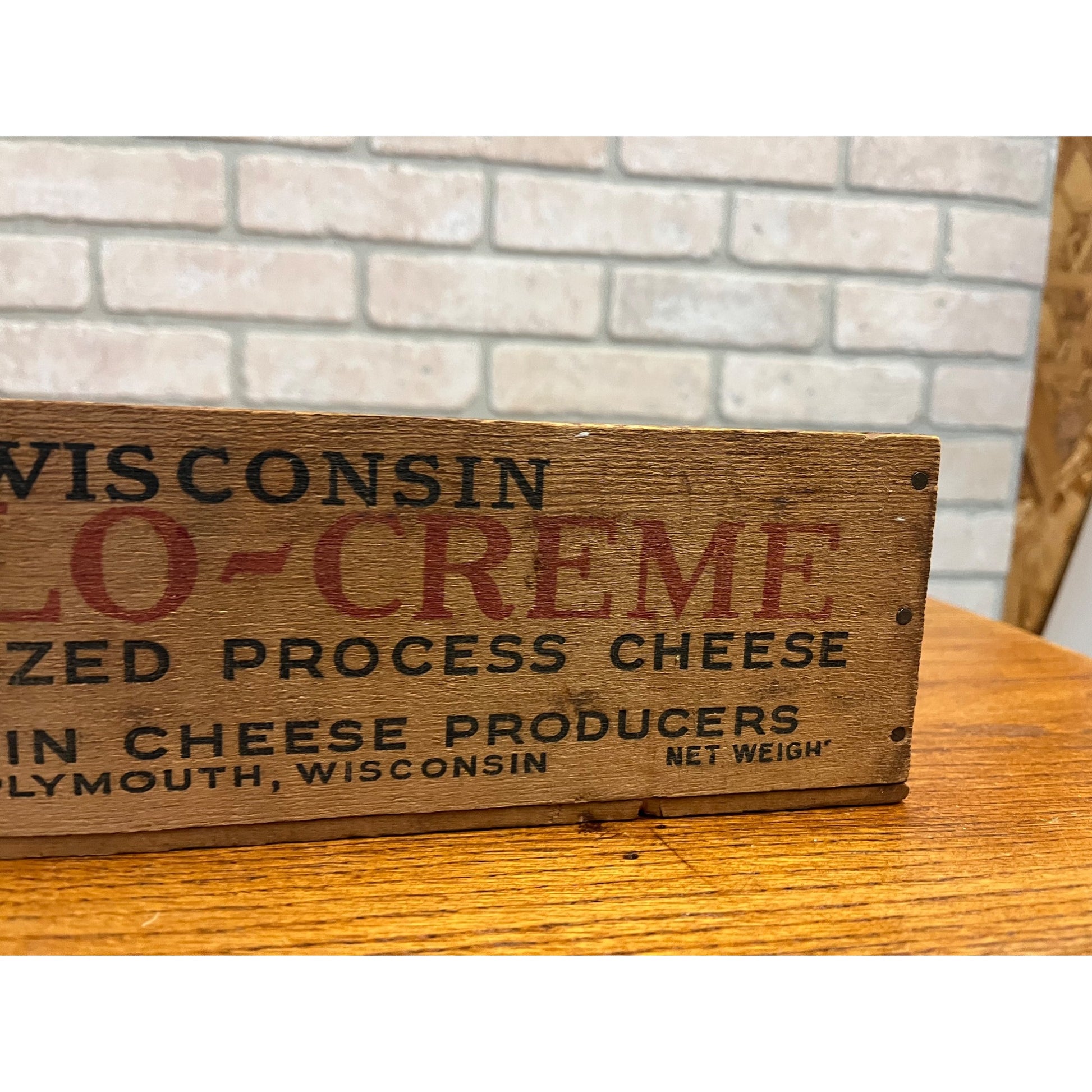 Vintage Wisconsin Cheese Products Mello-Creme Wooden Box Plymouth 5lb
