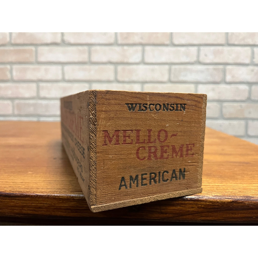 Vintage Wisconsin Cheese Products Mello-Creme Wooden Box Plymouth 5lb