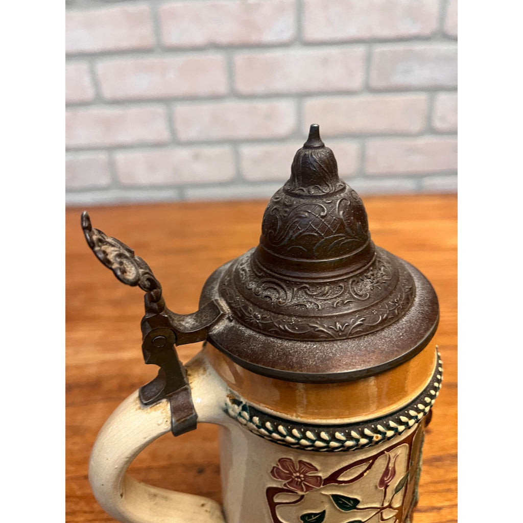 Vintage Matthias Grimscheid Courting Couple Relief Beer Stein w/Lid Germany 0.5L