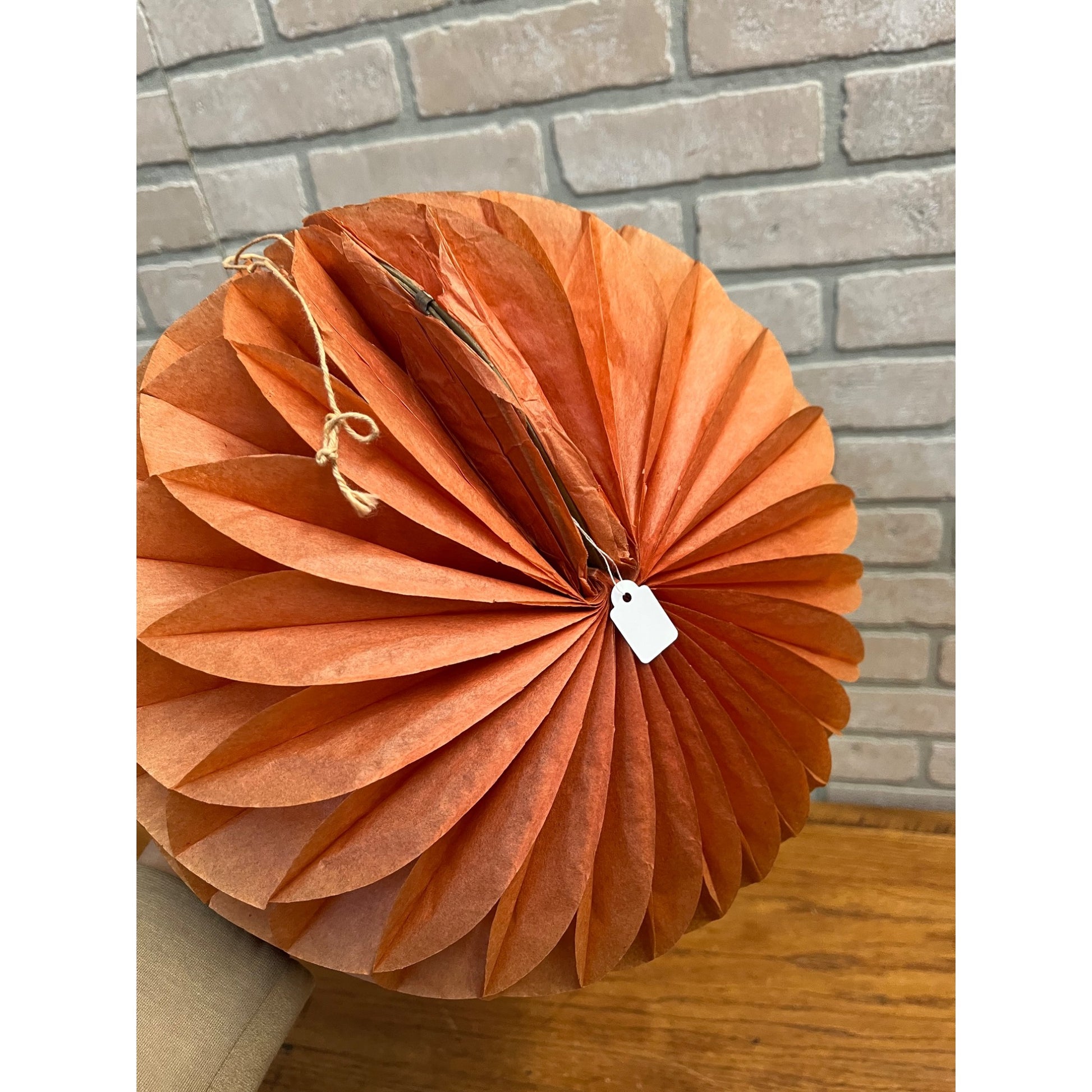 Vintage Halloween Accordion Besitle 1970s Pumpkin Honeycomb Party Decoration