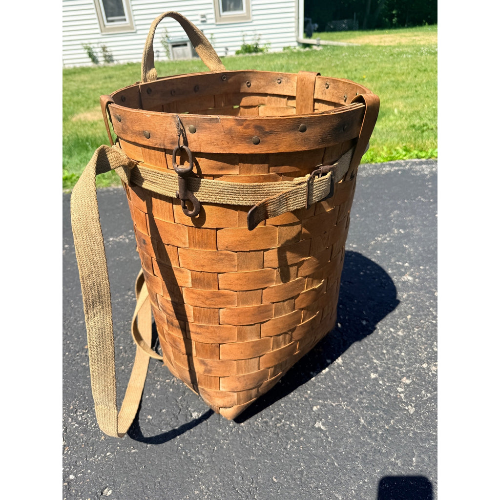 Antique Early Adirondack Trapper Back Pack Basket Original Straps Amazing Shape
