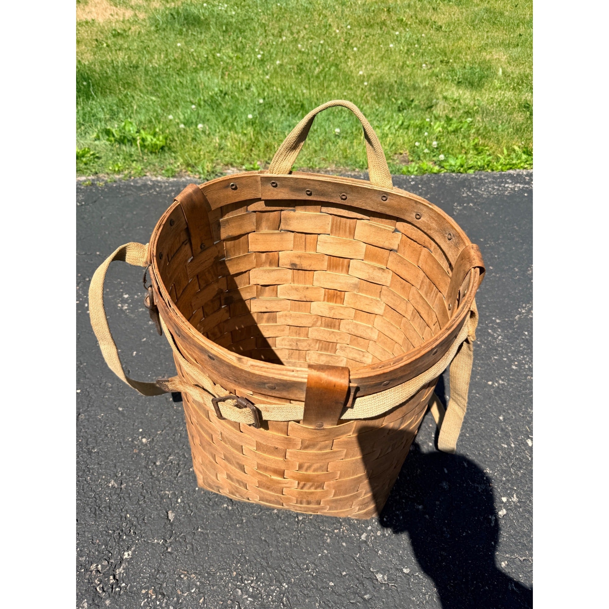 Antique Early Adirondack Trapper Back Pack Basket Original Straps Amazing Shape
