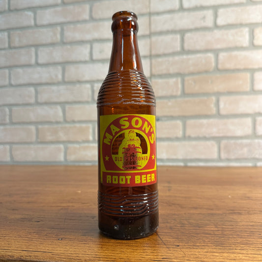 1950s Masons Root beer ACL Brown Amber Soda Pop Bottle Chicago