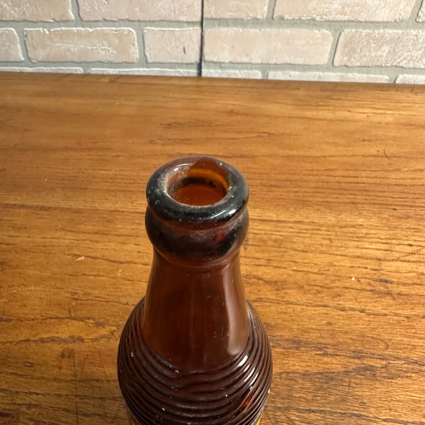 1950s Masons Root beer ACL Brown Amber Soda Pop Bottle Chicago