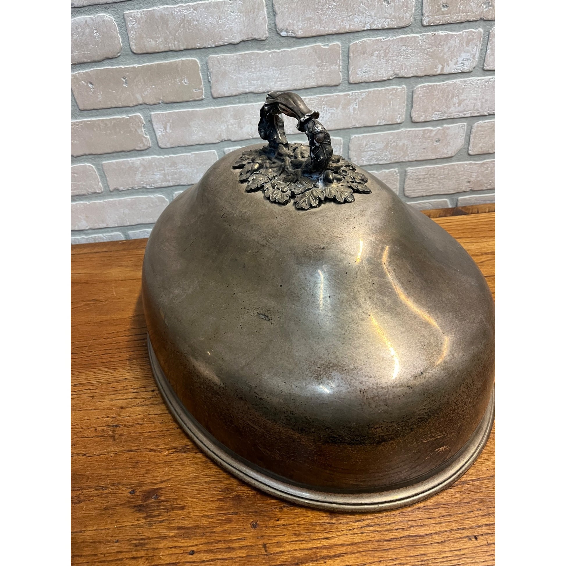 Fabulous Antique Large Victorian Meat Dome Silver Plate Acorn Handle Curteis Family