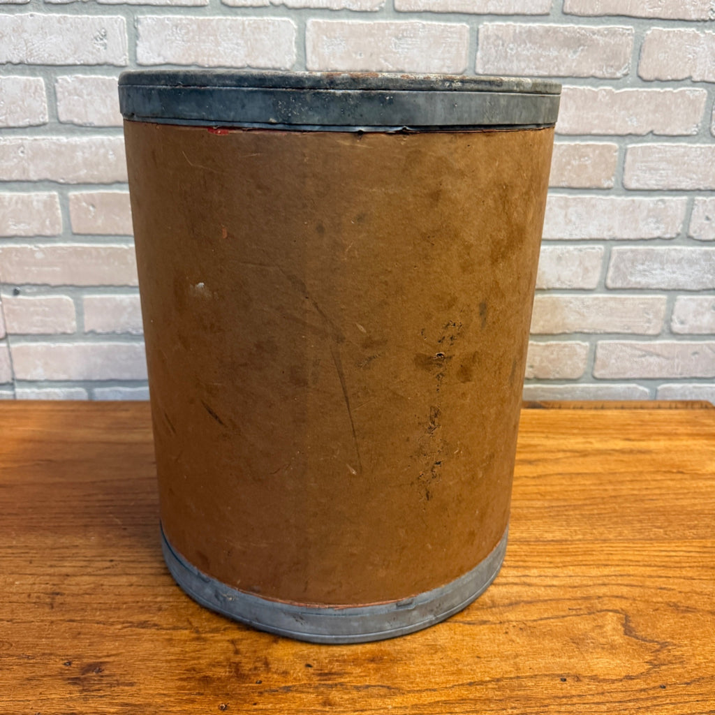 Scarce Dr. Roberts Blood Tonik Livestock Cow Barrel Veterinarian Decor