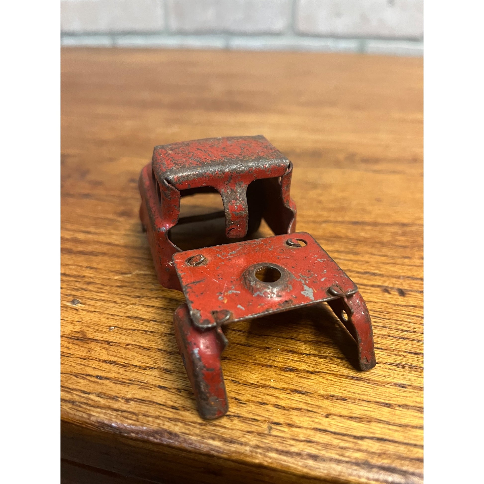 Vintage Wyandotte or Marx Pressed Steel Semi Cab Parts Repair 4"