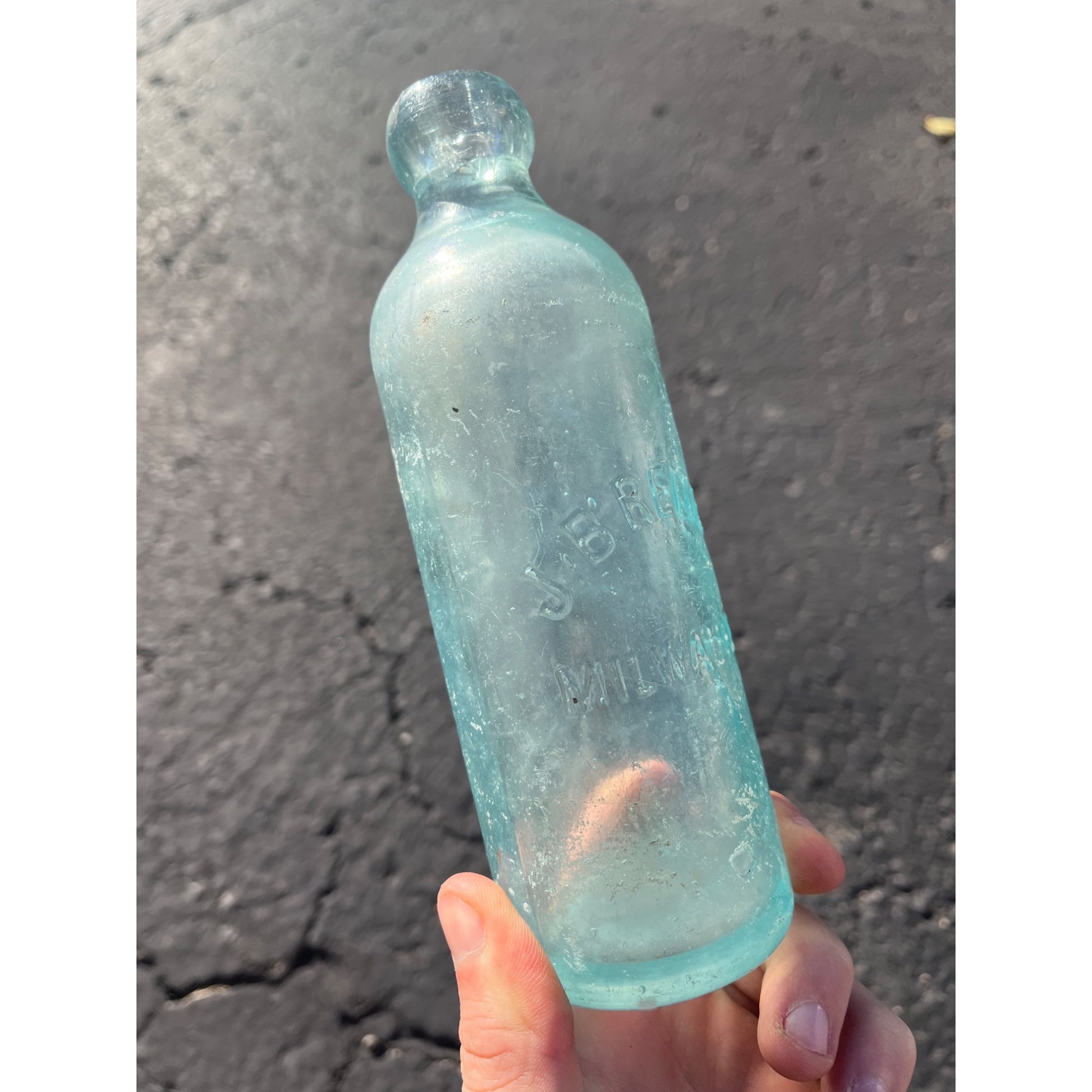 J.B. Reiter c1890s Milwaukee Wis Blue Soda Beer Bottle Blob Top Hutchinson