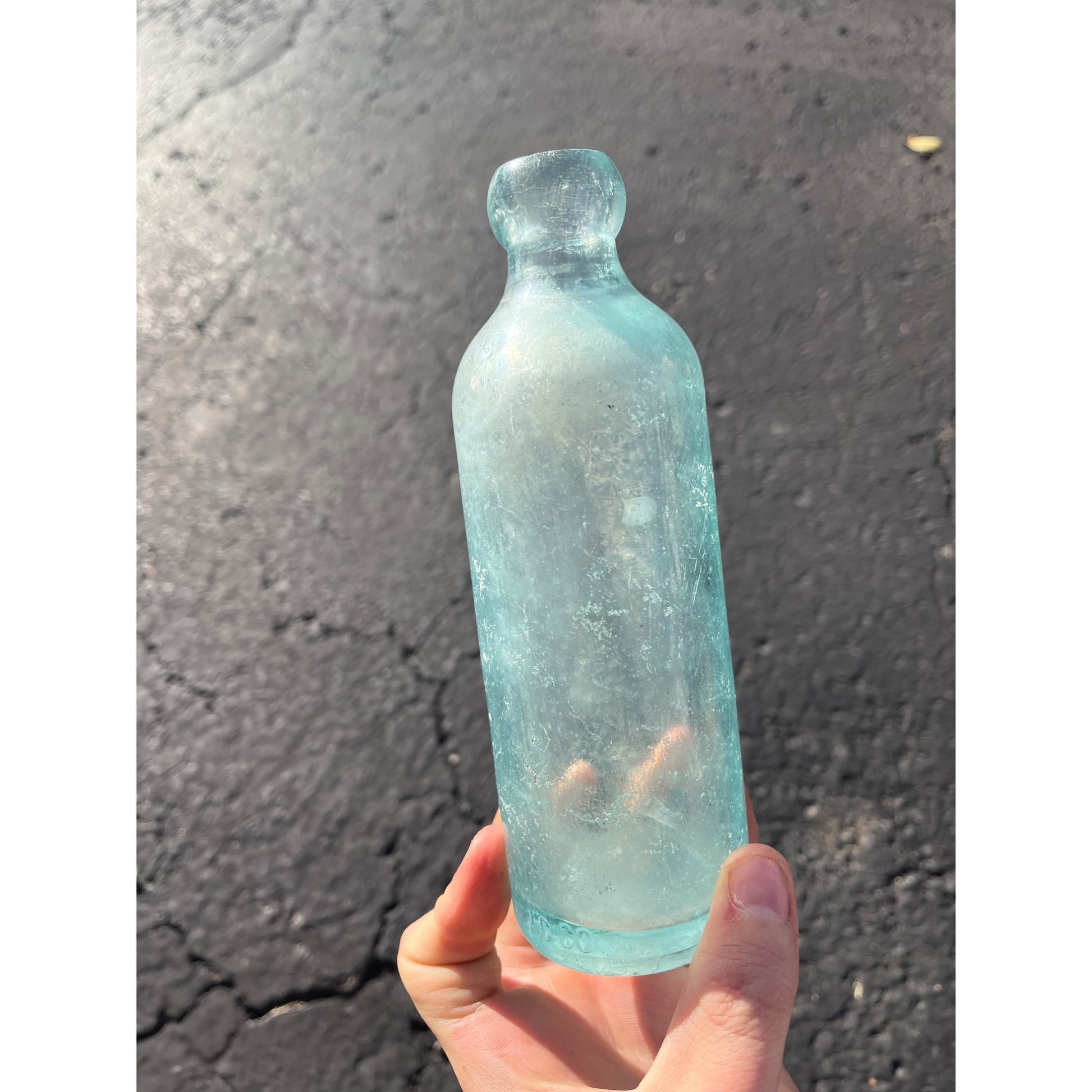 J.B. Reiter c1890s Milwaukee Wis Blue Soda Beer Bottle Blob Top Hutchinson