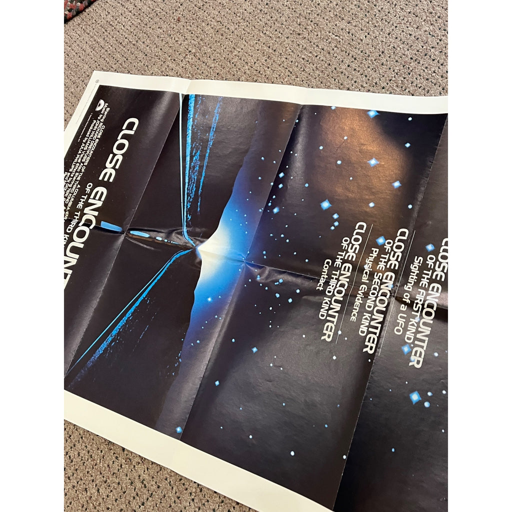 Vintage 1977 “Close Encounters Of The Third Kind” Original Movie Poster 23x35