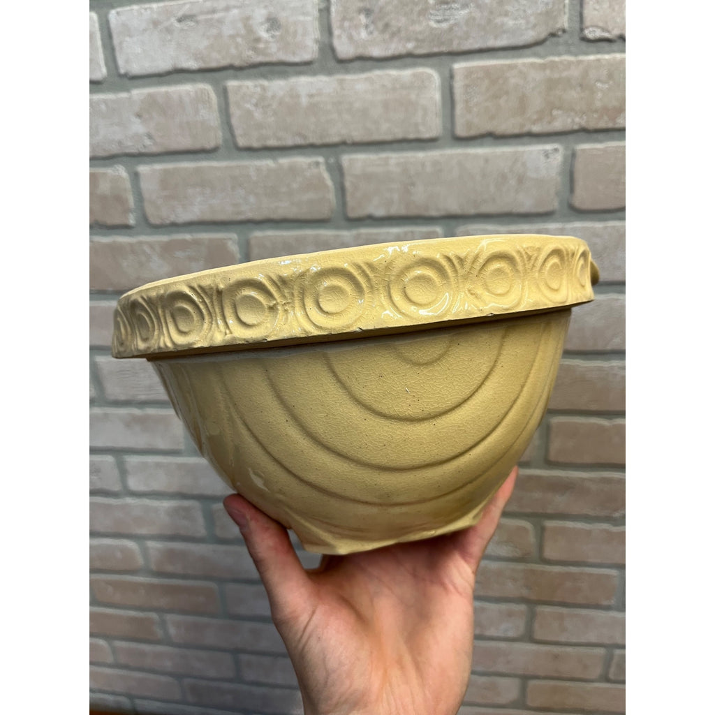 Antique Primitive McCoy Yellow Ware Draped Dots 9" Mixing Batter Bowl w/ Spout