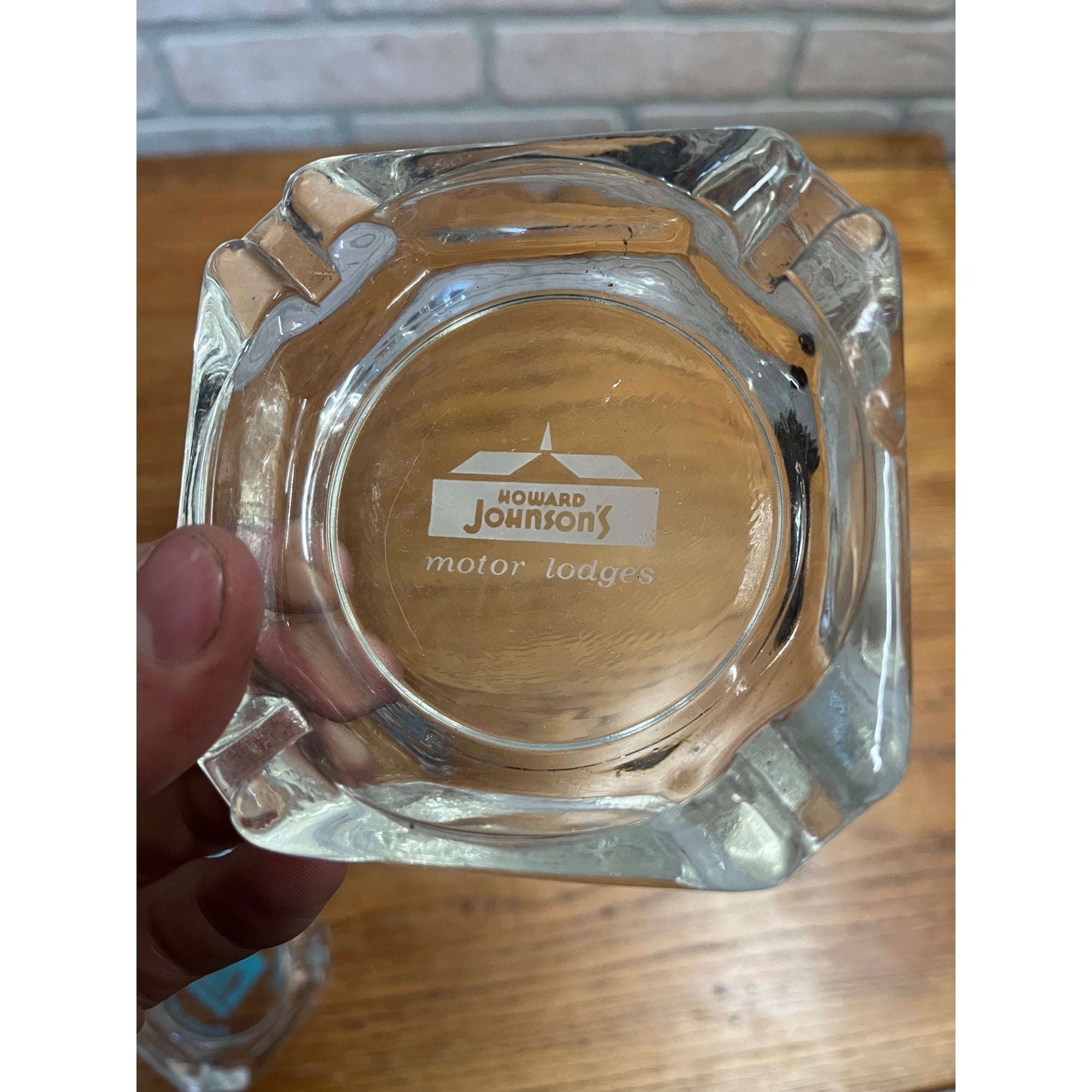 1960s Howard Johnson's Glass Ashtray Restaurant Motor Lodge OOB Vintage