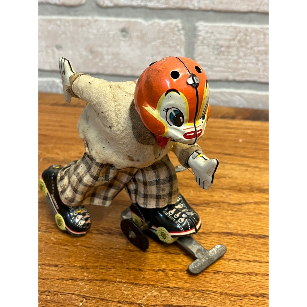 TPS Tin Toy mechanical Happy Skaters Skating Rabbit Bunny Japan Roller Skater