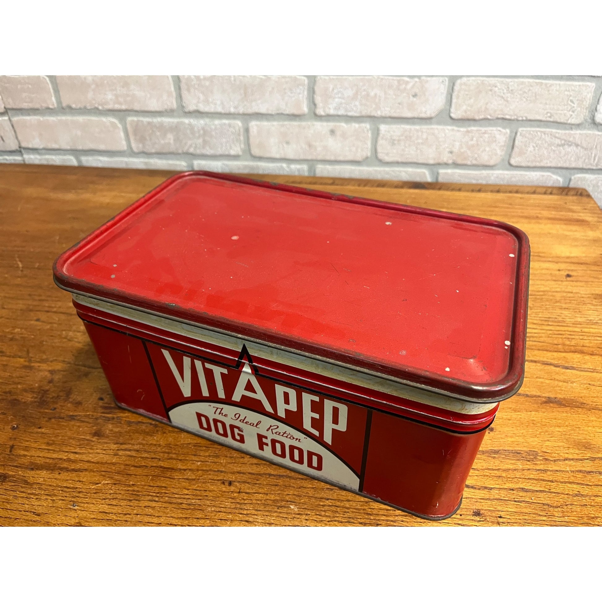 RARE Vintage 1940s Vitapep Dog Food Advertising Tin Container Hinged Scotties