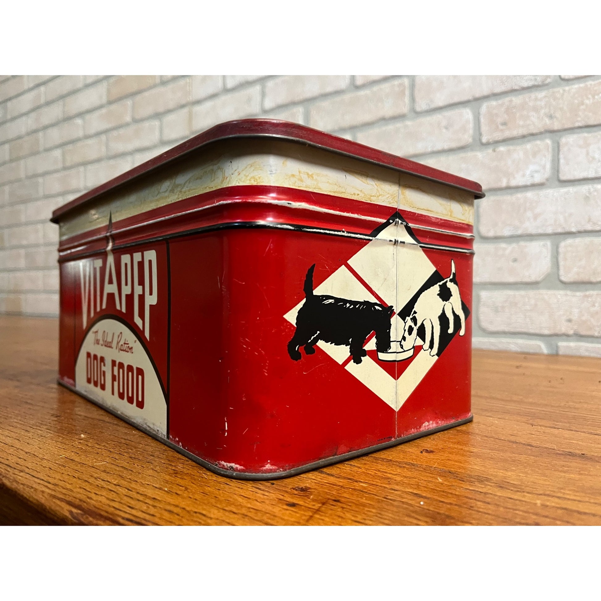 RARE Vintage 1940s Vitapep Dog Food Advertising Tin Container Hinged Scotties