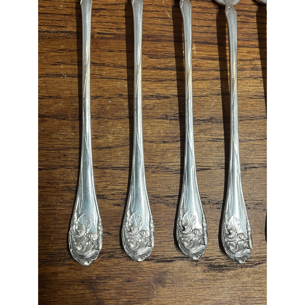 Fleur de Luce Oneida Community Silver Plate Lot (6) Seafood Cocktail Forks - No Mono