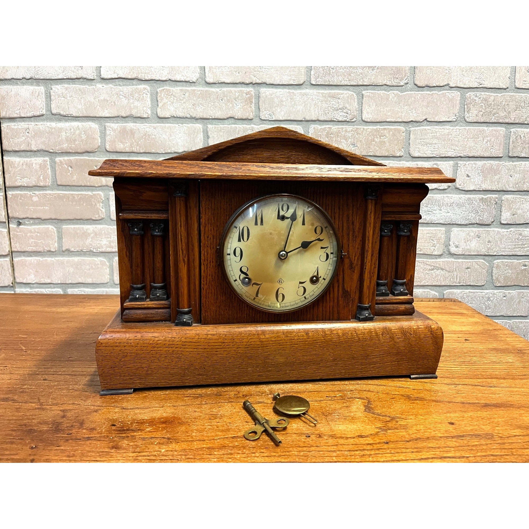 Vintage Gilbelt Mantel Clock Solid Oak w/ Chime - Mission Style
