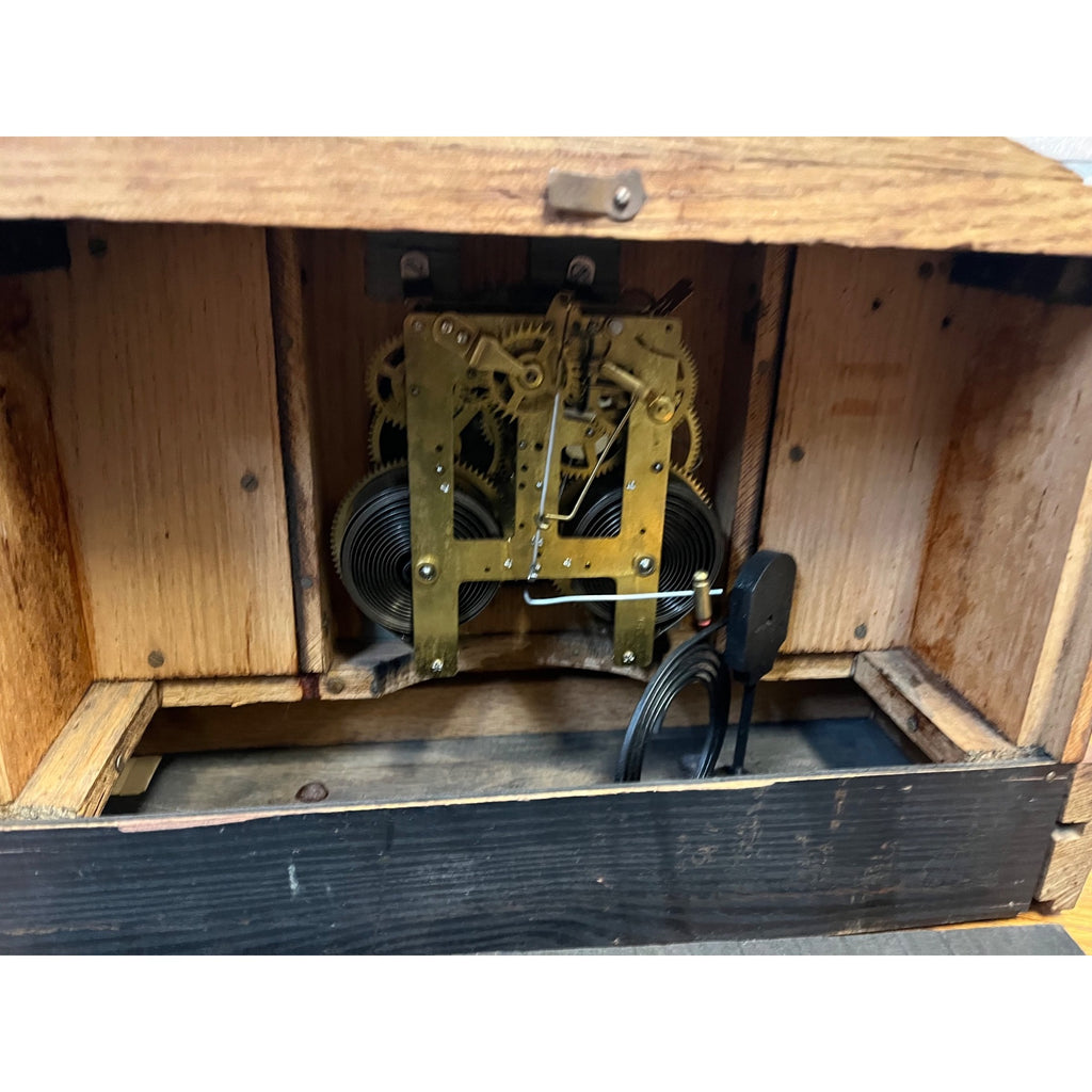 Vintage Gilbelt Mantel Clock Solid Oak w/ Chime - Mission Style