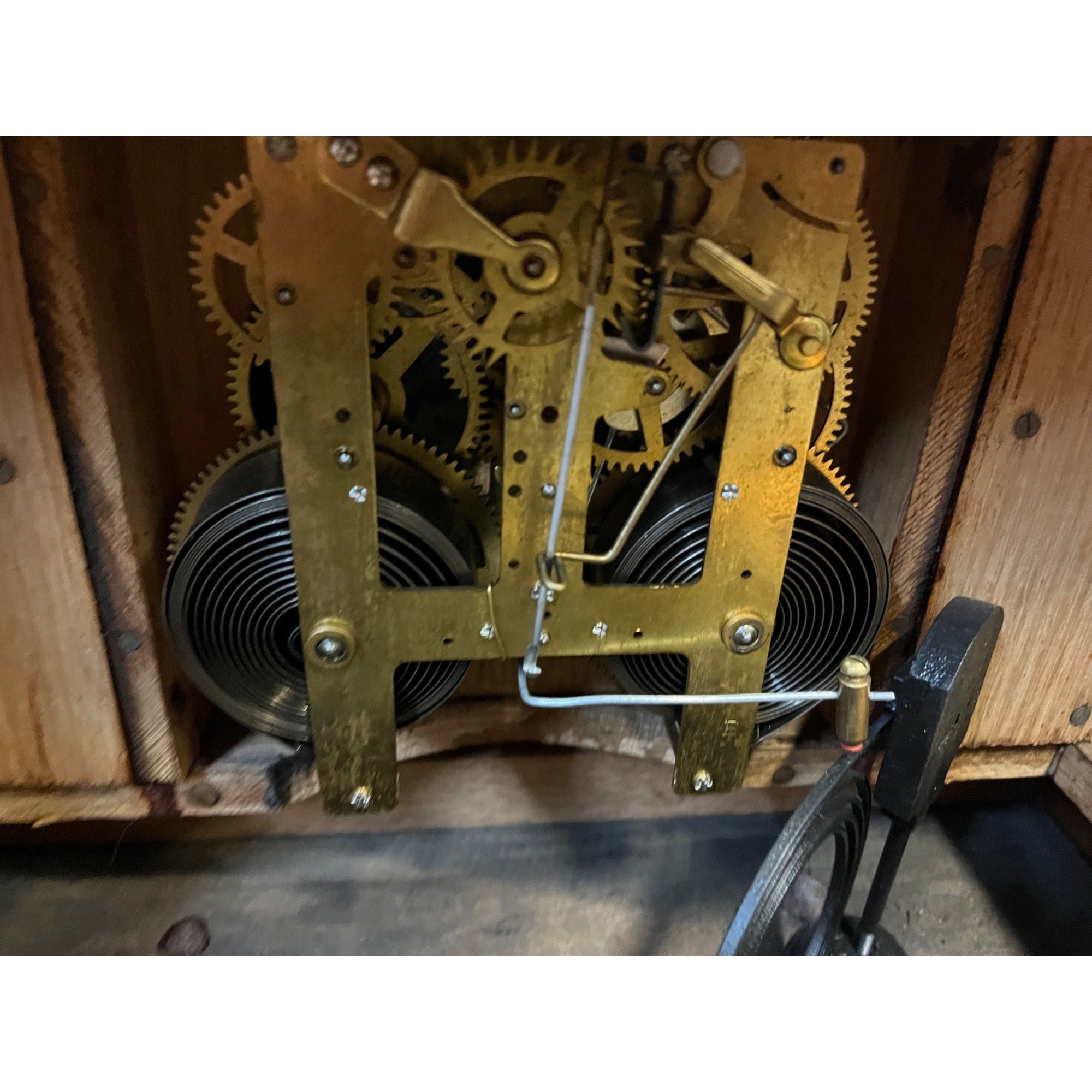 Vintage Gilbelt Mantel Clock Solid Oak w/ Chime - Mission Style