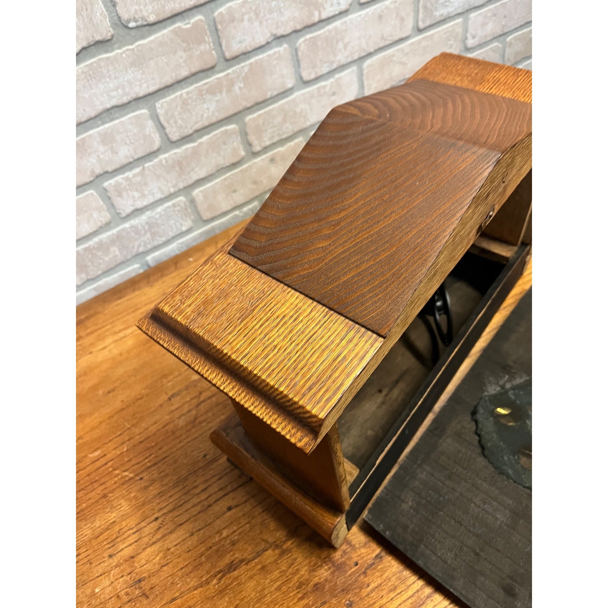 Vintage Gilbelt Mantel Clock Solid Oak w/ Chime - Mission Style