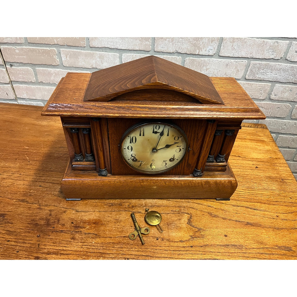 Vintage Gilbelt Mantel Clock Solid Oak w/ Chime - Mission Style
