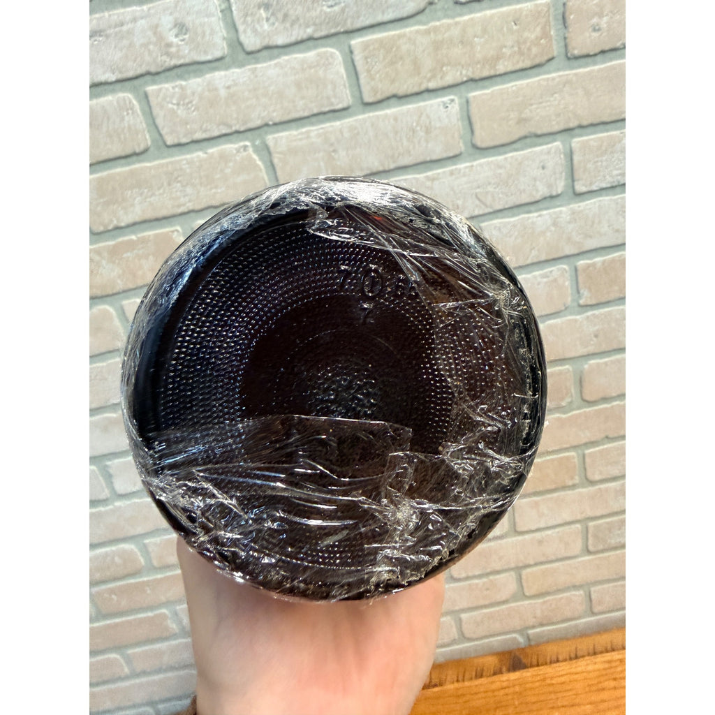 1960s Canadian Ace Brewing Co Chicago Illinois Beer Bottle 1/2 gallon Picnic Paper Label