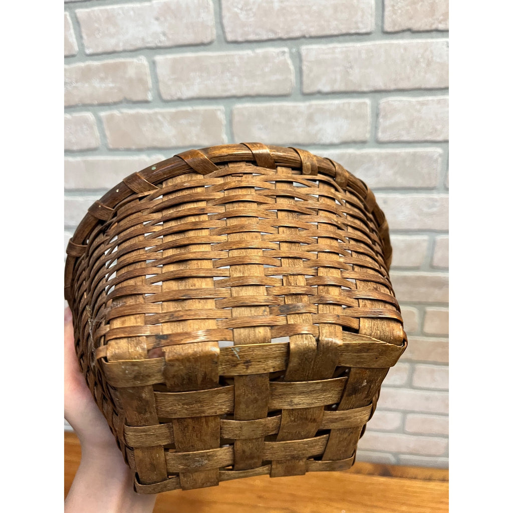 Antique Primitive 1900s Oak Splint Gathering Egg Berry Basket Bentwood Handle