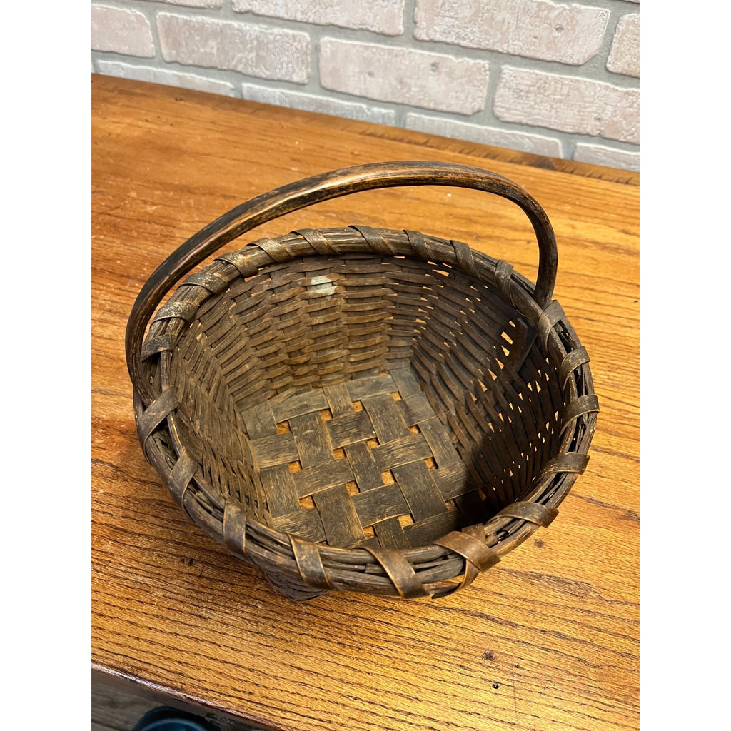 Antique Primitive 1900s Oak Splint Gathering Egg Berry Basket Bentwood Handle