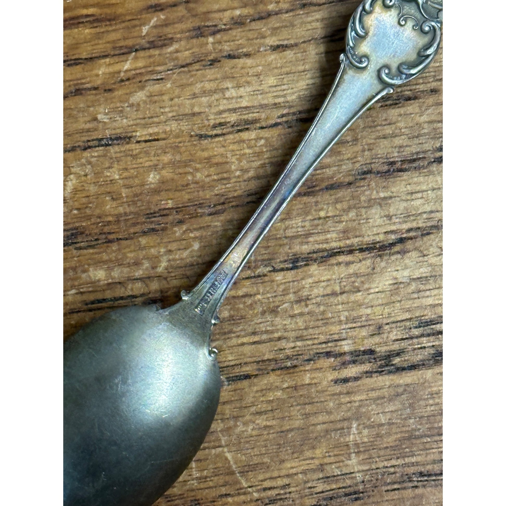 Vintage Sterling Silver August Zodiac Sign Souvenir Spoon New York - 14 grams