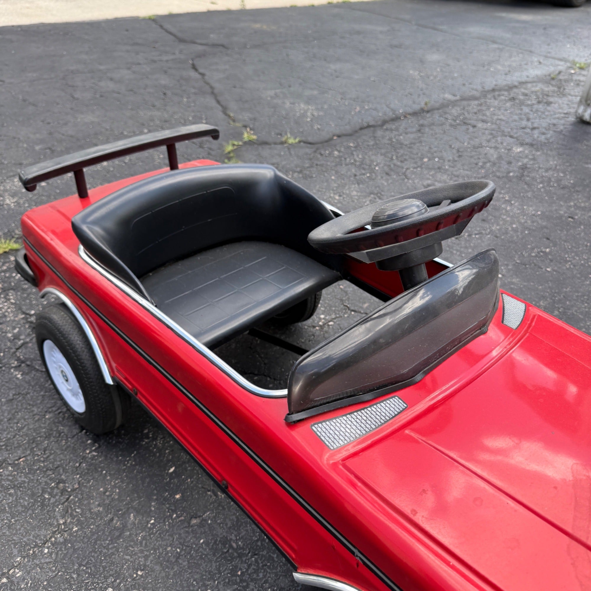 RARE Vintage 1989 NSG BMW 635CSi-Style Pedal Car Toy