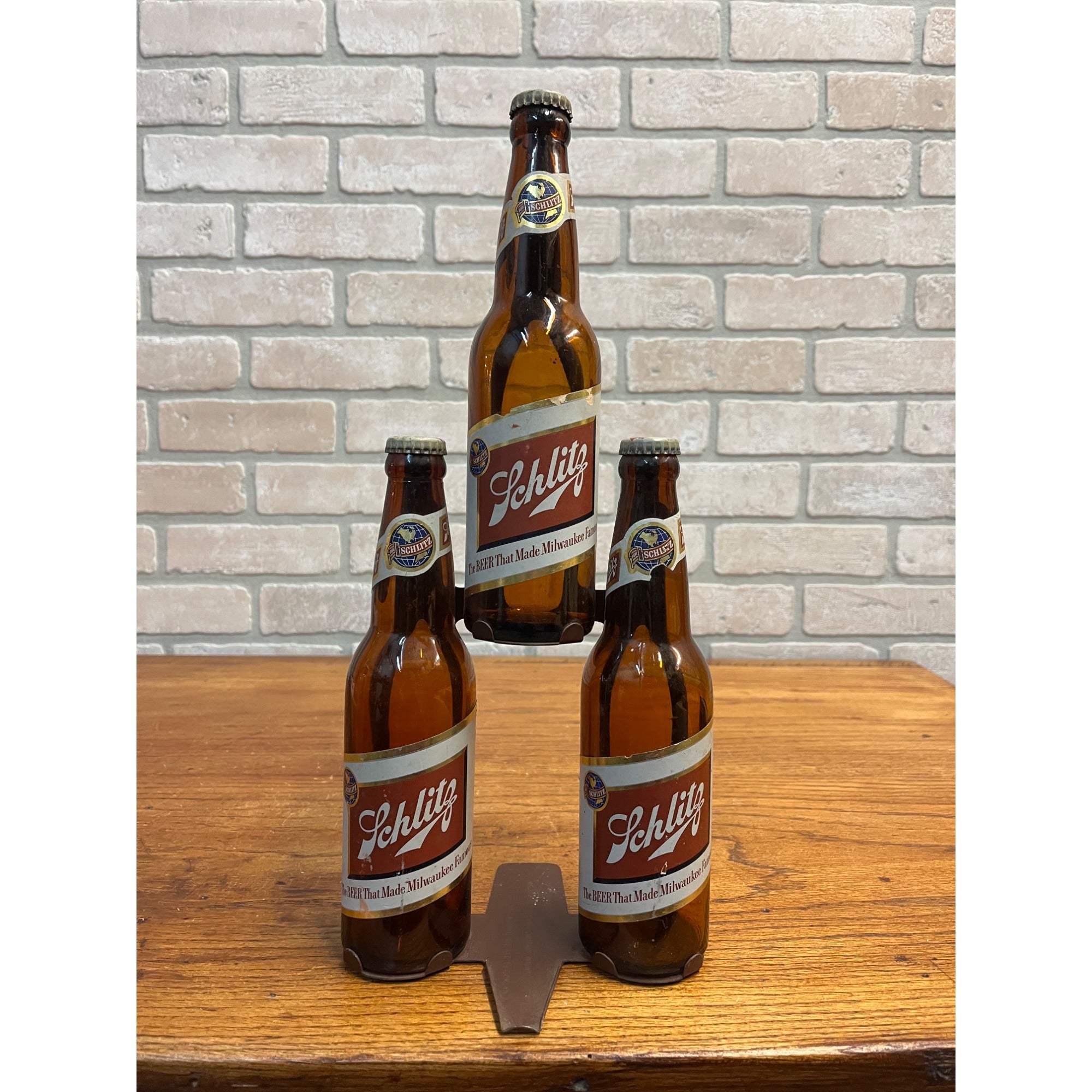 RARE Vintage 1950s Schlitz Beer Advertising Backbar Bottle Pyramid Display