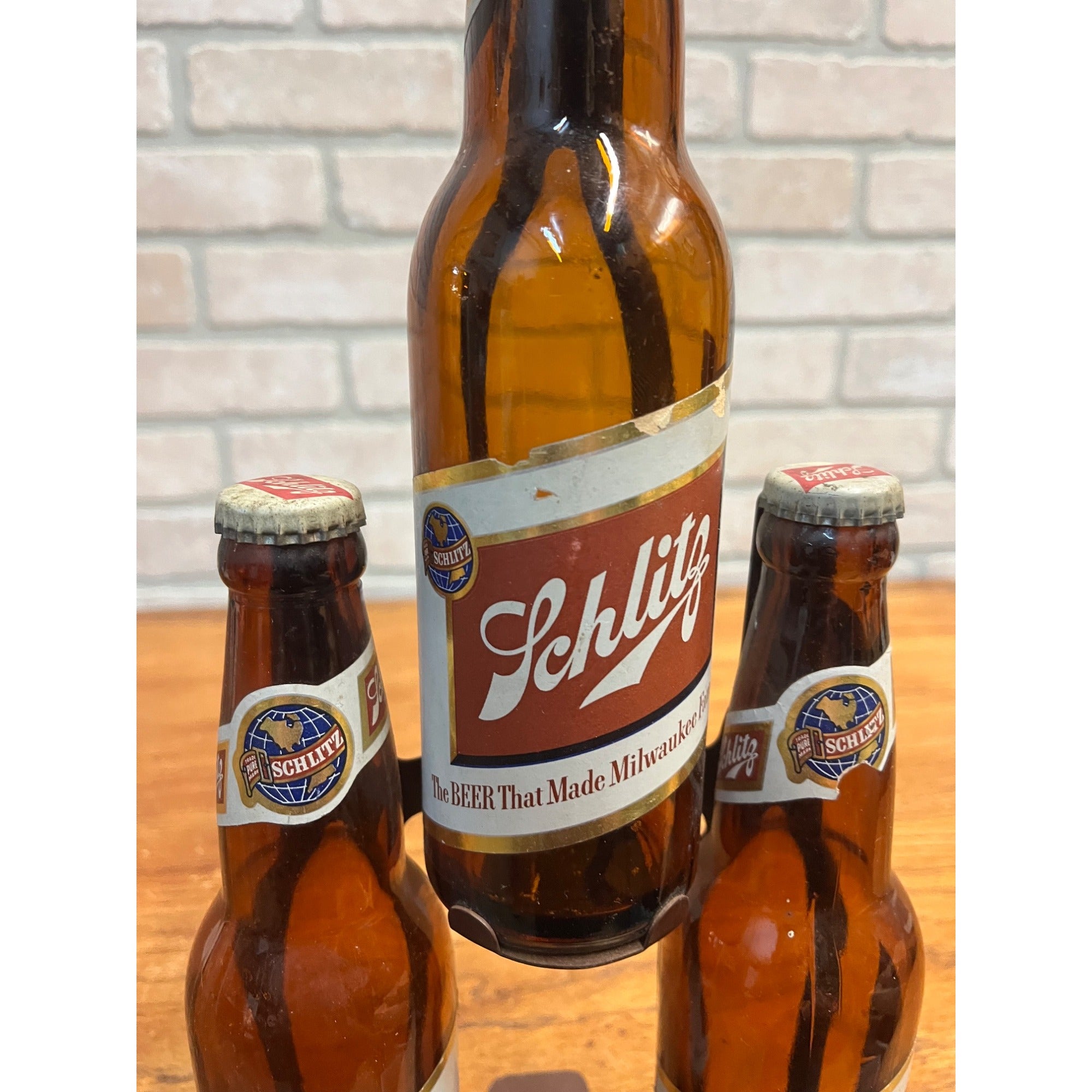 RARE Vintage 1950s Schlitz Beer Advertising Backbar Bottle Pyramid Display
