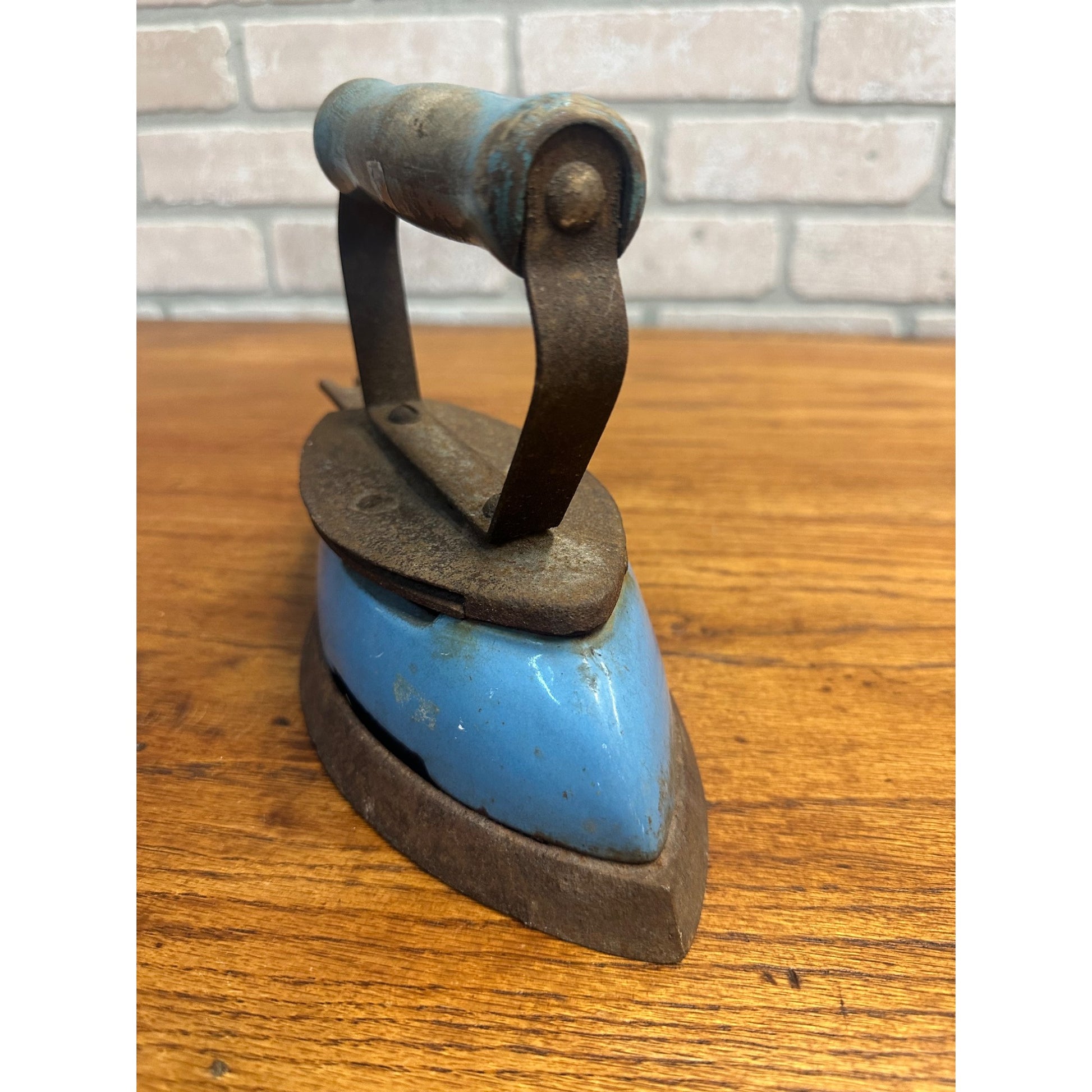 Vintage Coleman Blue Enamel Flat Iron Instant Lite Farmhouse Rustic Decor