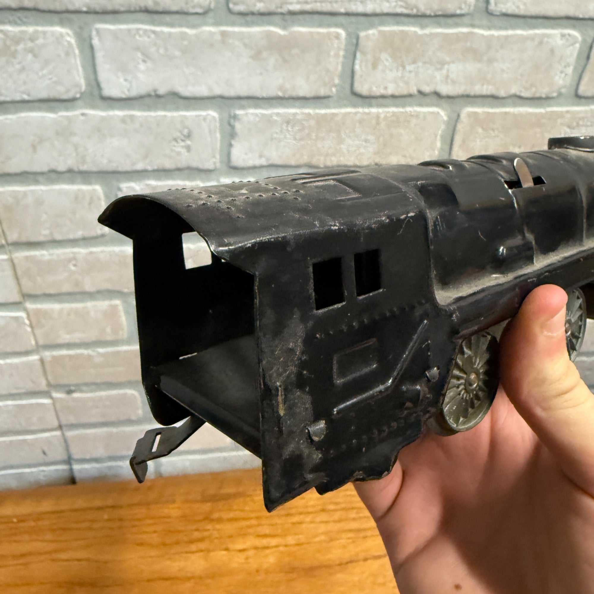 Vintage Tin Metal Marx Train Toy Set W/ Cars Locomotive & Track