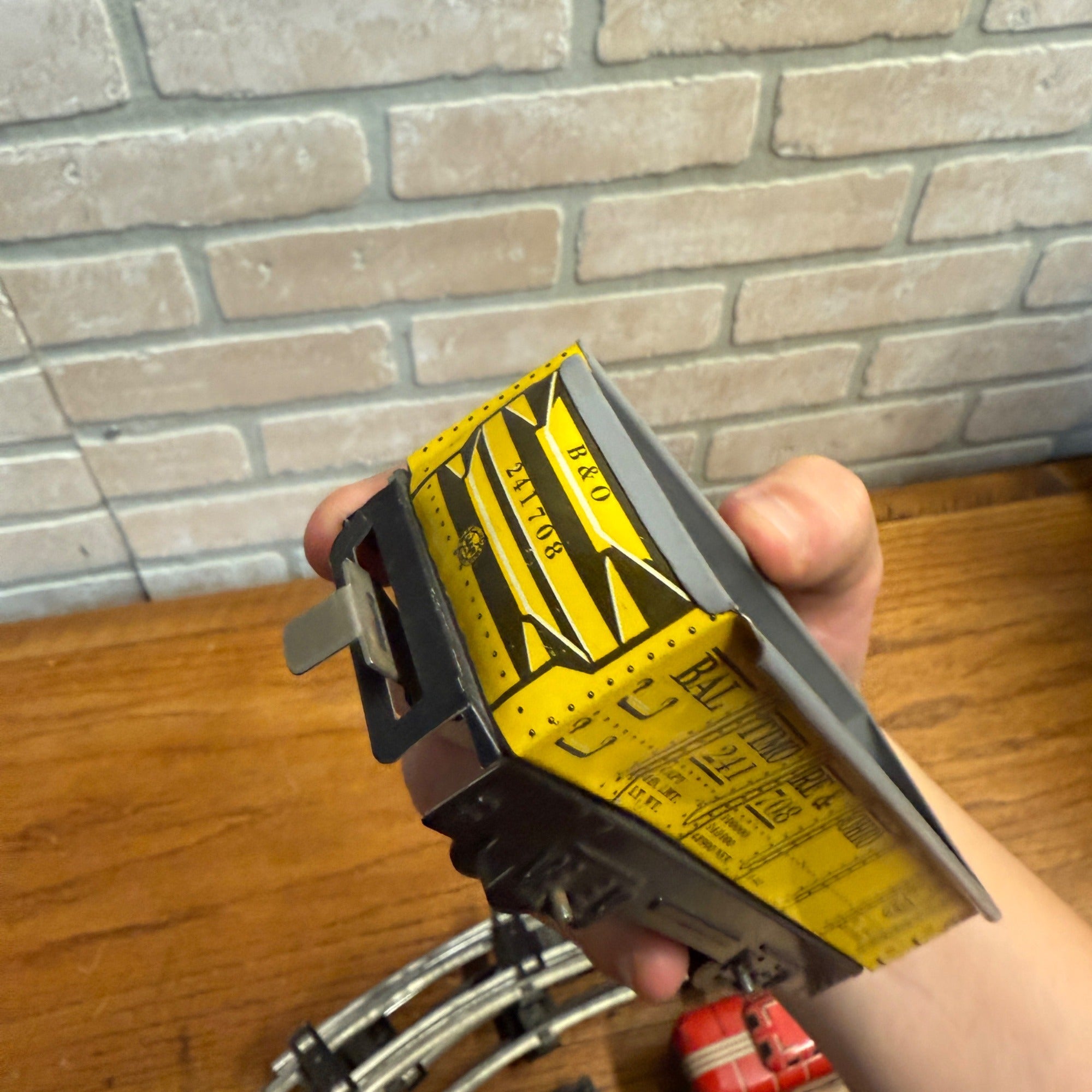 Vintage Tin Metal Marx Train Toy Set W/ Cars Locomotive & Track