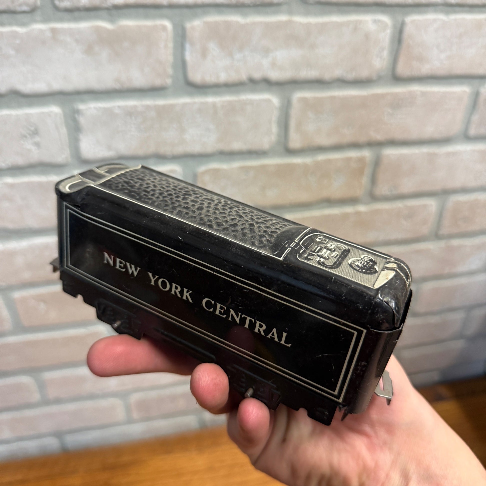 Vintage Tin Metal Marx Train Toy Set W/ Cars Locomotive & Track