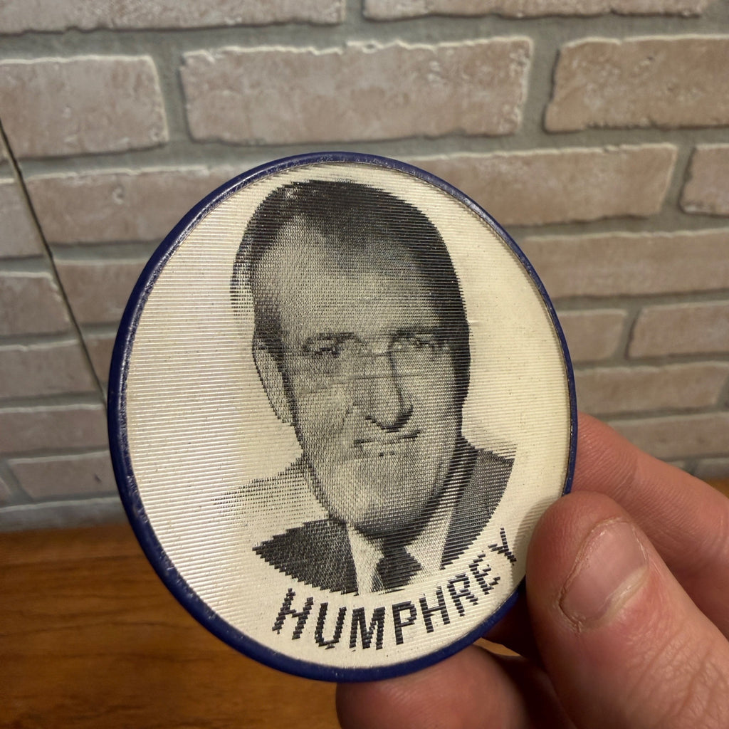 1968 Hubert Humphrey & Ed Muskie 2.5 inch Presidential Campaign flasher button