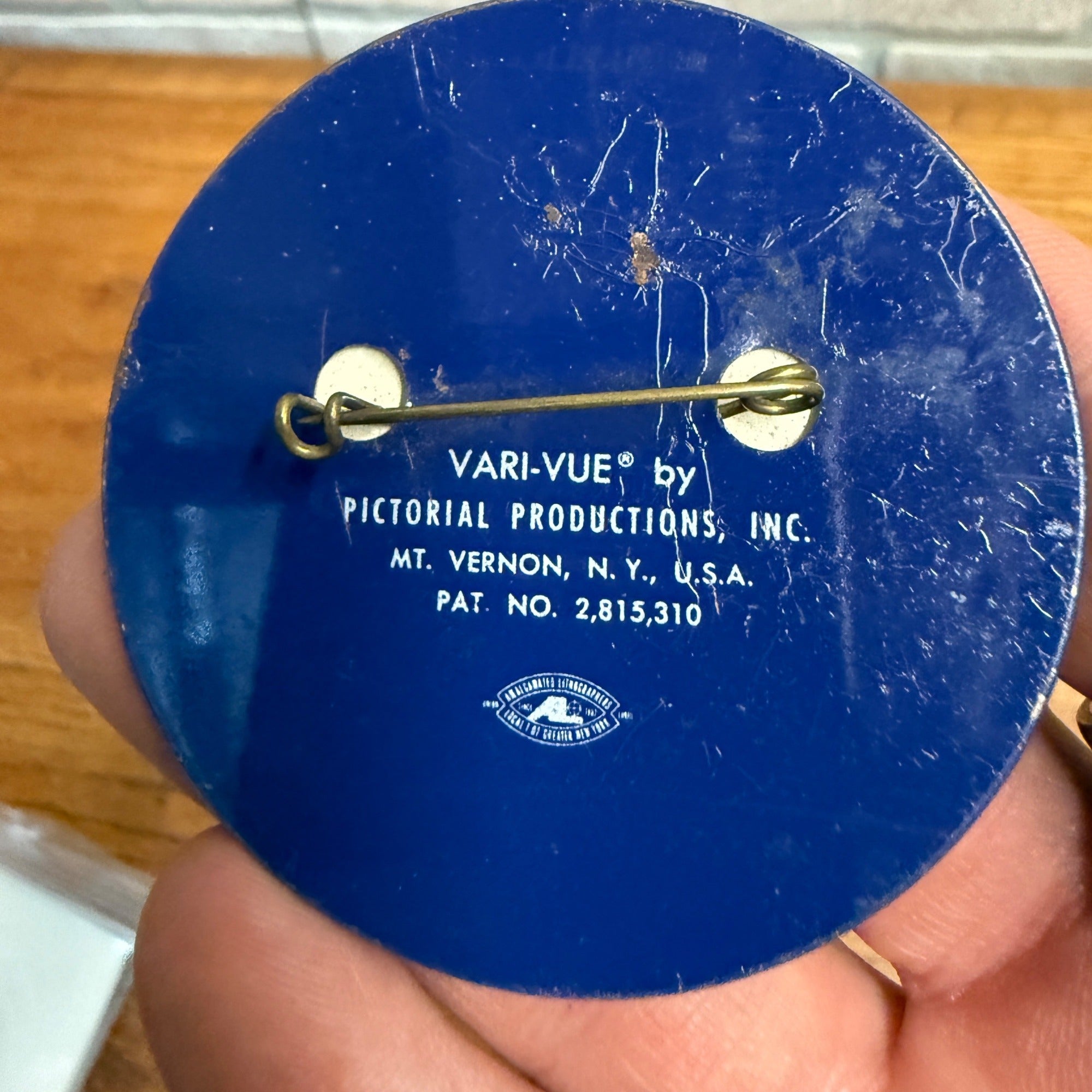 1968 Hubert Humphrey & Ed Muskie 2.5 inch Presidential Campaign flasher button