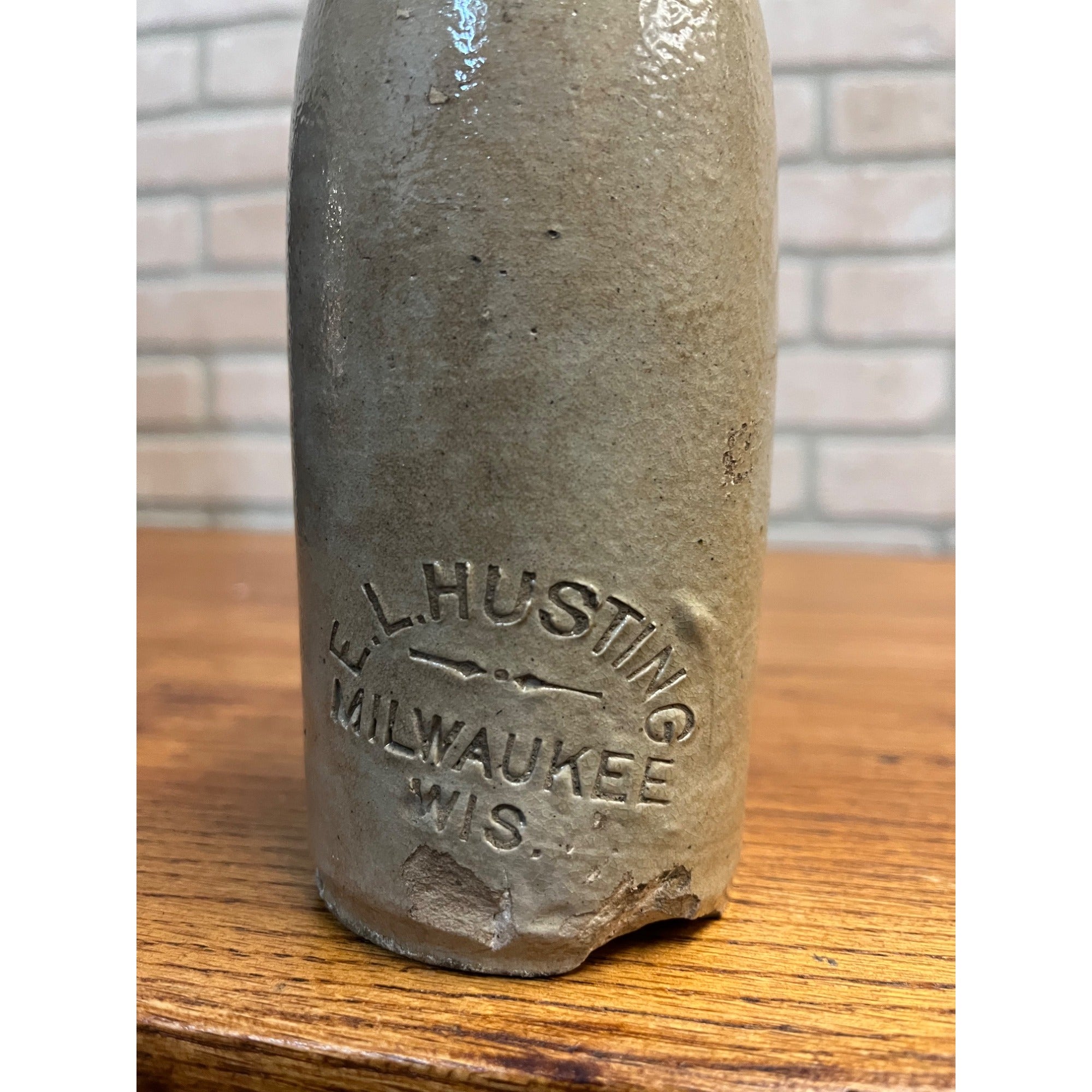 Antique 1800s E.L. Husting Milwaukee Wis. Clay Stoneware Beer Bottle