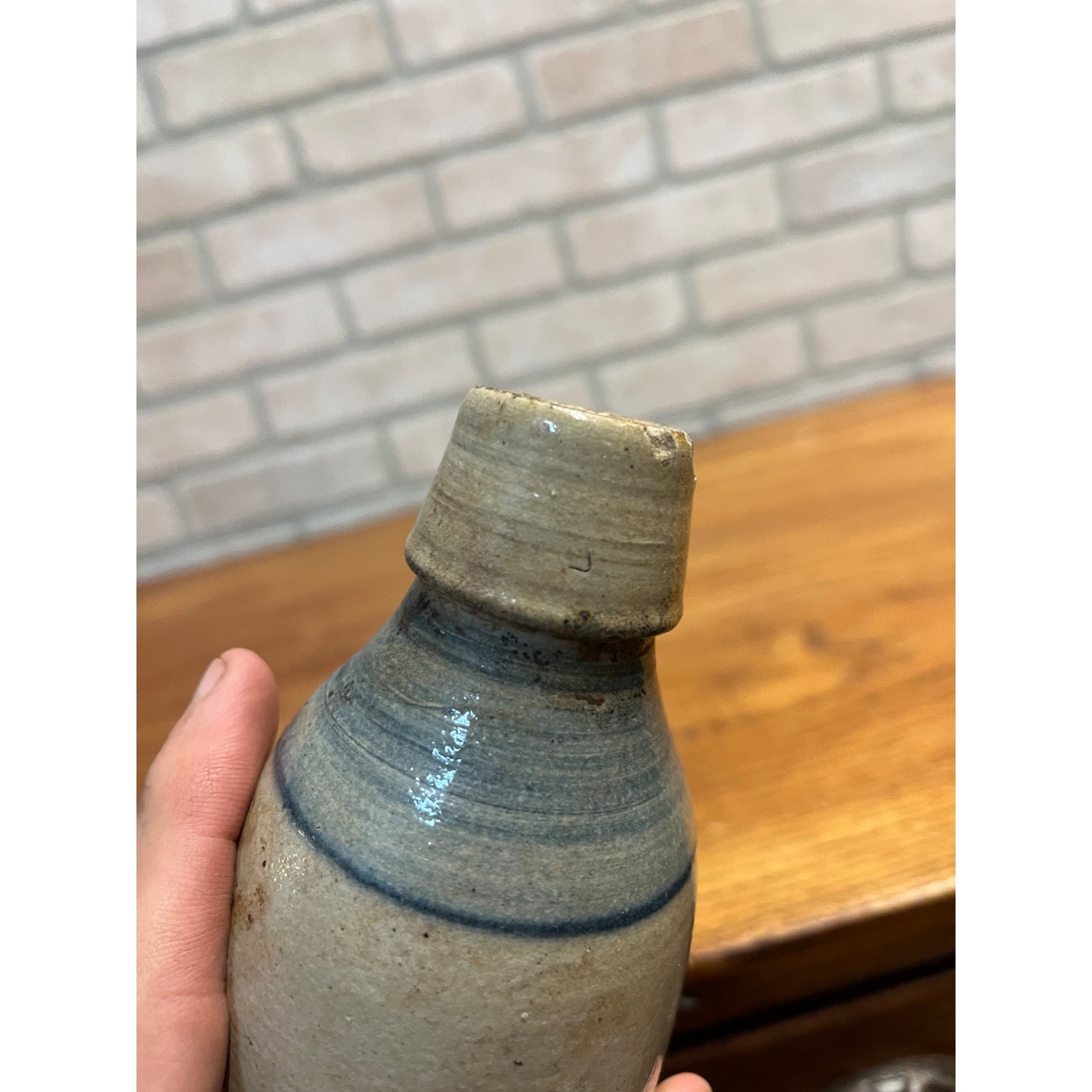Antique 1800s E.L. Husting Milwaukee Wis. Clay Stoneware Beer Bottle