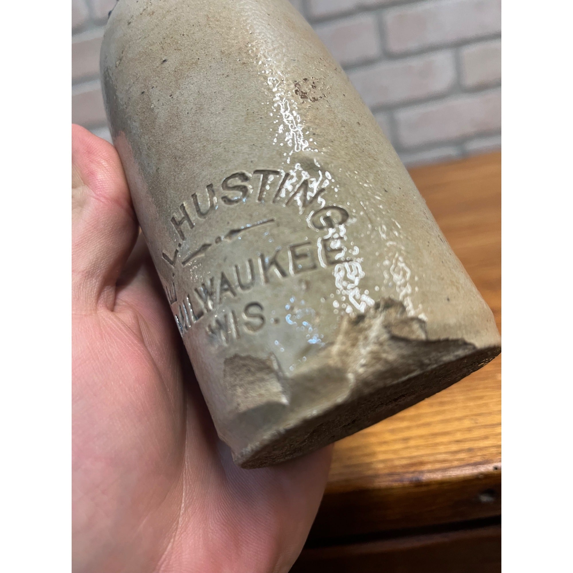 Antique 1800s E.L. Husting Milwaukee Wis. Clay Stoneware Beer Bottle