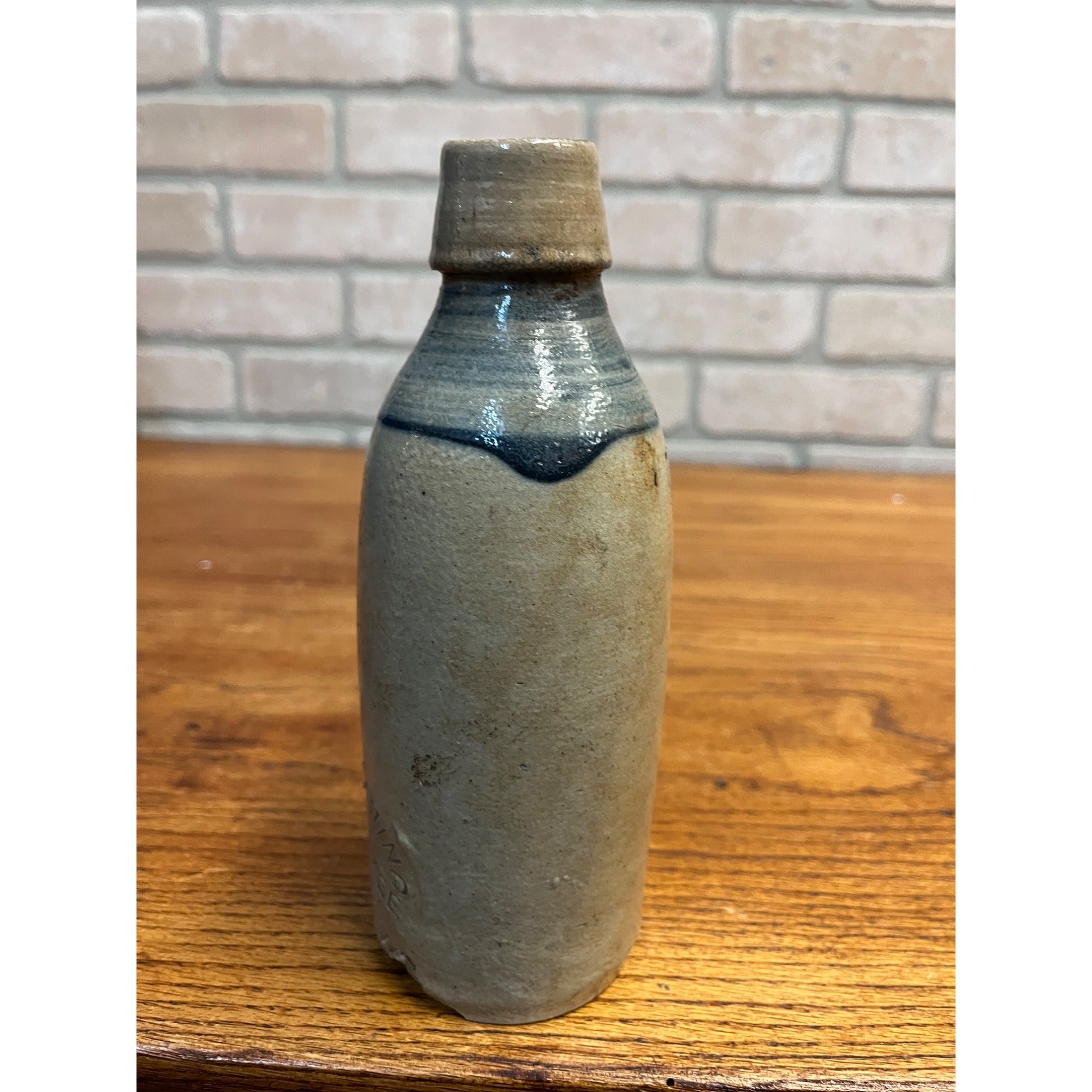 Antique 1800s E.L. Husting Milwaukee Wis. Clay Stoneware Beer Bottle